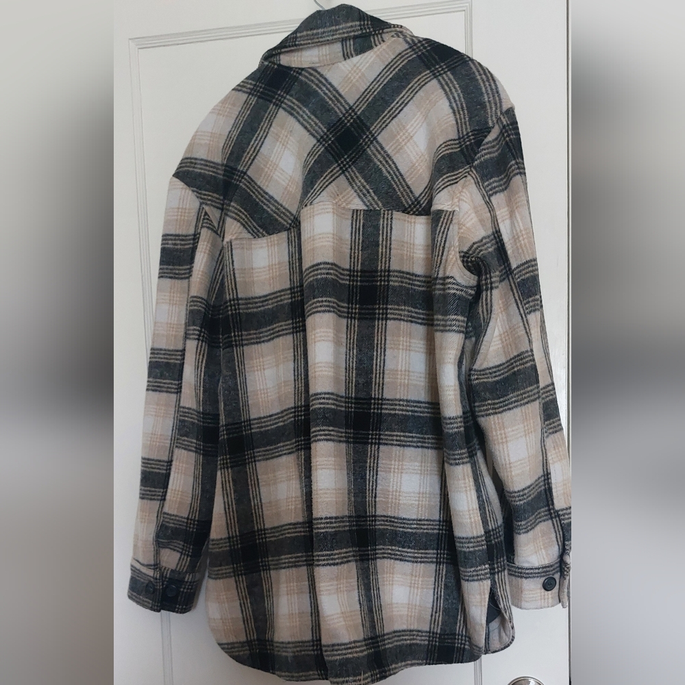 Thread & Supply Plaid Shacket - Picture 2 of 8